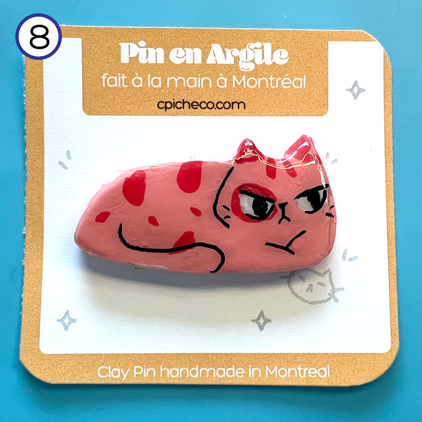 Clay Cats Pins or Magnets -  Aimants ou Épinglette en format de chat fait en Argile